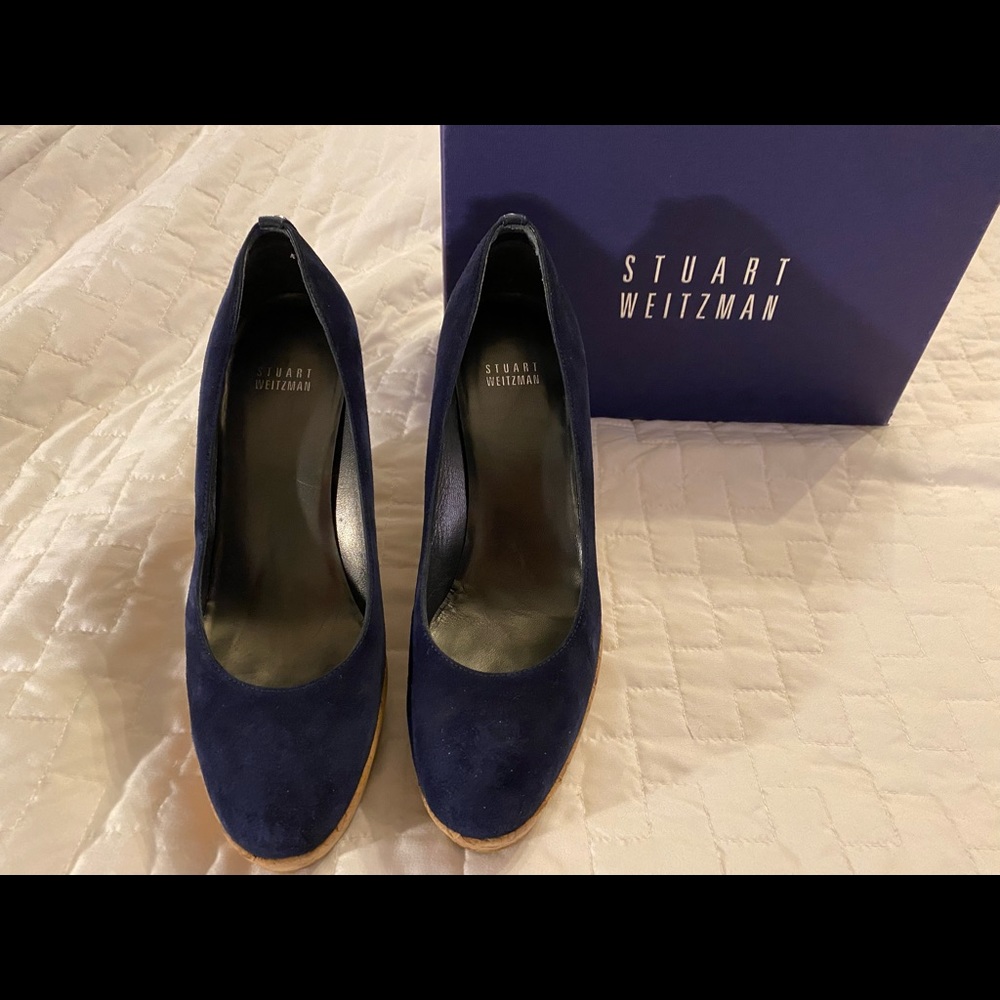 Stuart Weitzman Navy Wedge Size 9